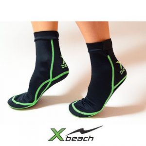 Ponožky na plážové športy XBEACH - zelené